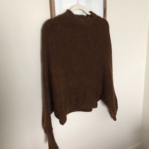 Dreamers crop sweater